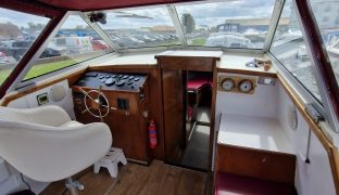Seamaster Zonda 813 - MEANDER - 4 Berth Inland cruiser