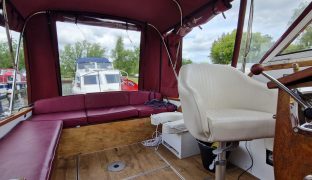 Seamaster Zonda 813 - MEANDER - 4 Berth Inland cruiser