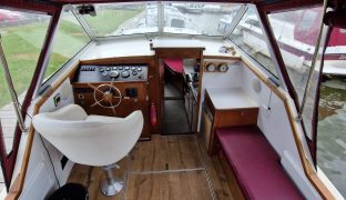 Seamaster Zonda 813 - MEANDER - 4 Berth Inland cruiser