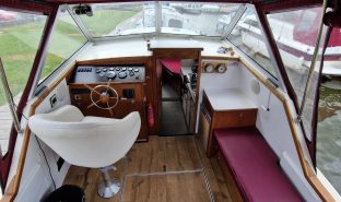 Seamaster Zonda 813 - MEANDER - 4 Berth Inland cruiser