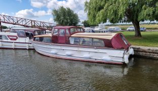 Summercraft 30 - Grand Girl - 4 Berth Inland cruiser 