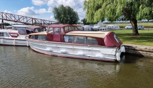 Summercraft 30 - Grand Girl - 4 Berth Inland cruiser 
