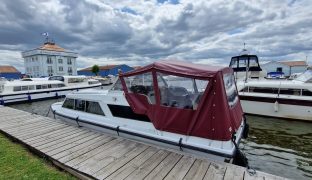 Birchwood 25 - VOYAGER - 4 Berth Inland cruiser 