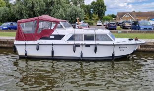 Birchwood 25 - VOYAGER - 4 Berth Inland cruiser 