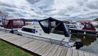 Shetland Saxon - Salubrious - 4 Berth Inland cruiser