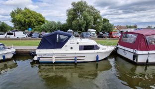 Shetland Saxon - Salubrious - 4 Berth Inland cruiser