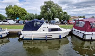 Shetland Saxon - Salubrious - 4 Berth Inland cruiser