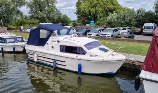 Shetland Saxon - Salubrious - 4 Berth Inland cruiser