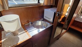 Birchwood 25 - Louise - 6 Berth Inland Cruiser