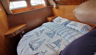 PEDRO - MISTY BLUE - 4 Berth Cruiser