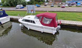 Viking 20 - DOOGIE  - 4 Berth Inland cruiser 