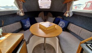 Viking 22 - Lady Sophia - 4 Berth Inland cruiser