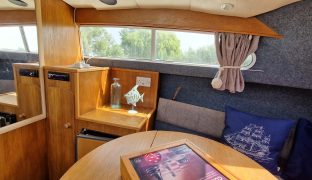 Viking 22 - Lady Sophia - 4 Berth Inland cruiser