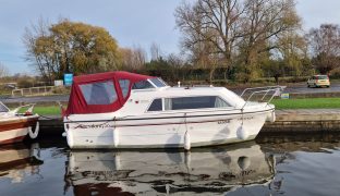 Viking 20 - DOOGIE  - 4 Berth Inland cruiser 
