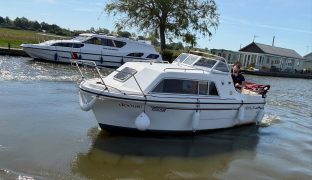 Viking 20 - DOOGIE  - 4 Berth Inland cruiser 