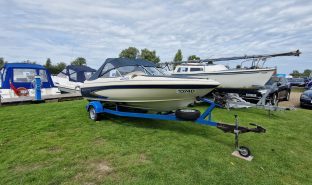 GLASTRON SE175 - STELLA - Sports boat