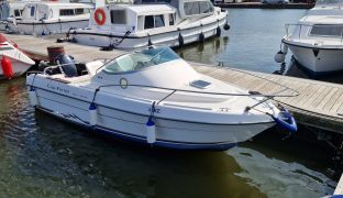 Cap Ferret 502 CC  - 2 Berth Sports boat