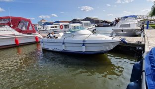 Cap Ferret 502 CC  - 2 Berth Sports boat