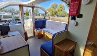 Dawn Of Light 2 - 4 Berth Inland Cruiser
