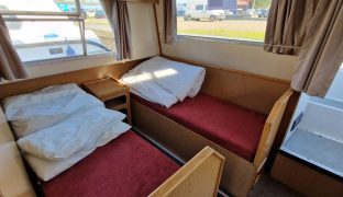 MALVERN LIGHT 2 - 4 Berth Inland Cruiser