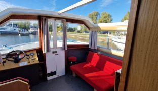 MALVERN LIGHT 2 - 4 Berth Inland Cruiser