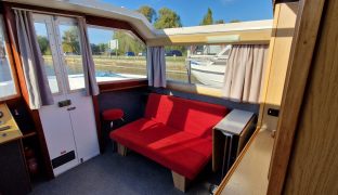 MALVERN LIGHT 2 - 4 Berth Inland Cruiser