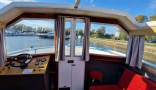 MALVERN LIGHT 2 - 4 Berth Inland Cruiser