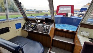 Calypso 28 - MARIGOLD - 4 Berth Inland Cruiser