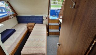 Calypso 28 - MARIGOLD - 4 Berth Inland Cruiser