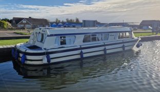 Bounty Buccaneer - ARIANA - 4 Berth Inland Cruiser