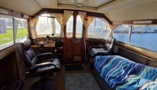 Bounty Buccaneer - ARIANA - 4 Berth Inland Cruiser