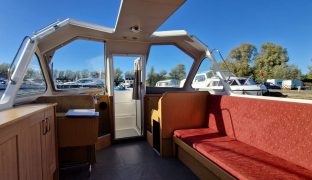 Weymouth Light 2 - 6 Berth Inland Cruiser 