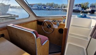 Weymouth Light 2 - 6 Berth Inland Cruiser 