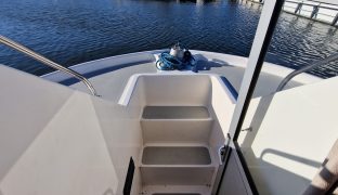 Weymouth Light 2 - 6 Berth Inland Cruiser 