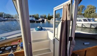 Weymouth Light 2 - 6 Berth Inland Cruiser 