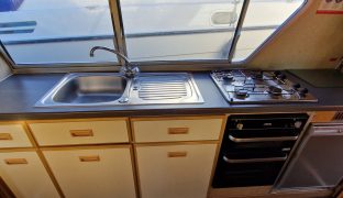 Weymouth Light 2 - 6 Berth Inland Cruiser 