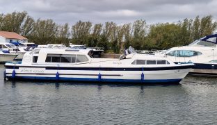 Fair Entrepreneur 40 - Delight 2 - 8 Berth Inland river cruiser