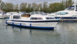 Fair Entrepreneur 40 - Delight 2 - 8 Berth Inland river cruiser