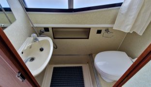 Fair Entrepreneur 40 - Delight 2 - 8 Berth Inland river cruiser