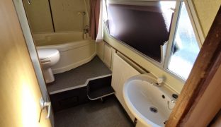 Alphacraft 34 - Shimmering Light 2 - 2 Berth Boat