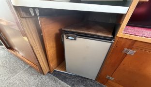 Hampton Safari MK II - Moonshadow - 4 Berth Inland cruiser