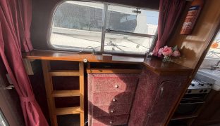 Hampton Safari MK II - Moonshadow - 4 Berth Inland cruiser