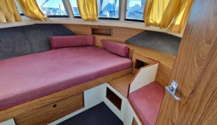 Aquafibre Entrepreneur 44 - Hakuna Matata - 10 Berth Inland Cruiser