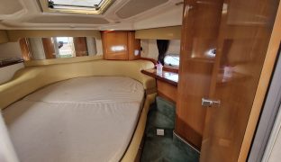Sealine 330 Statesman - Fifty Fifty - 6 Berth Flybridge motor cruiser