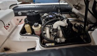 Williams Jet Tenders Turbojet 325 - High-performance luxury tender