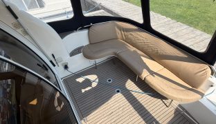 Sealine 330 Statesman - Fifty Fifty - 6 Berth Flybridge motor cruiser