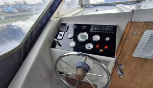 Bounty 27 - Glittering Waters - 2 Berth Inland Cruiser 