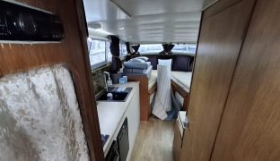 Bounty 27 - Glittering Waters - 2 Berth Inland Cruiser 