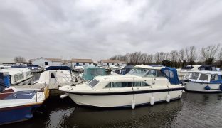 Fairline Mirage 29 - MOET - 5 Berth Inland cruiser