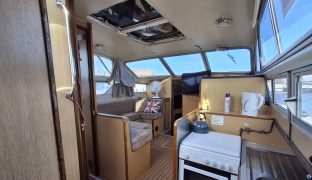 Faircraft 33 DC (Encounter) - OTIUM - 6 Berth Fixed canopy, dual steering with inboard engine